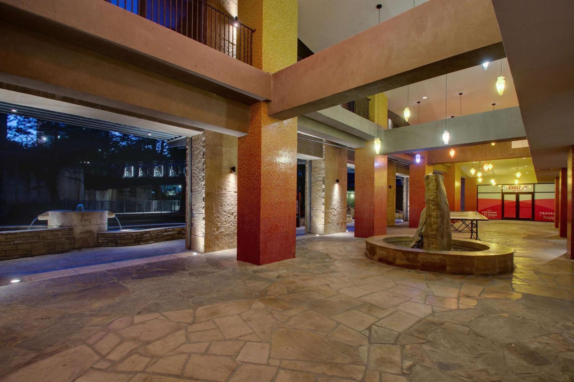 Drury Plaza Hotel San Antonio Riverwalk Exteriér fotografie